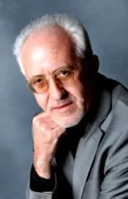 vélemény