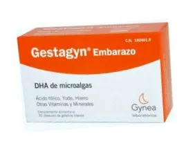 vélemények