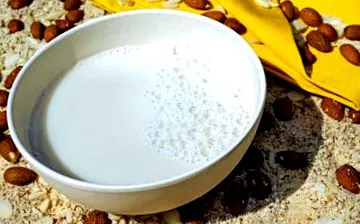 mandulatej