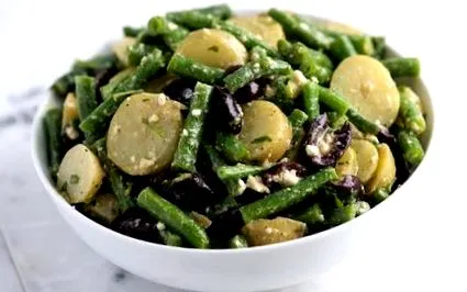 Салата картофи
