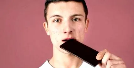 акне