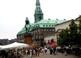 датски