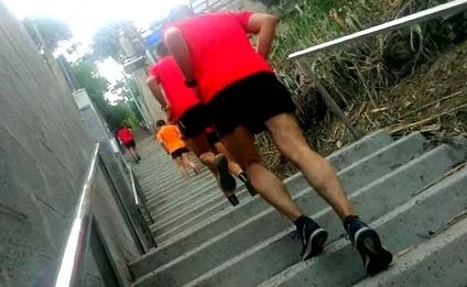 случва