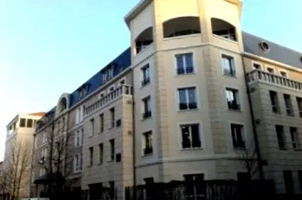 ле-перре-сюр-марн