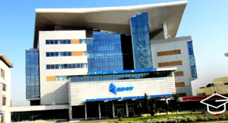 egyetemek