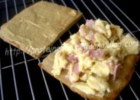 sandwich omletă