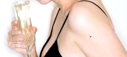 este