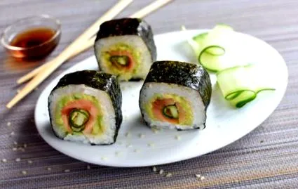 макі