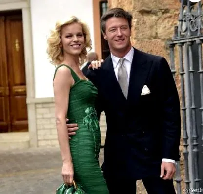 herzigova curând