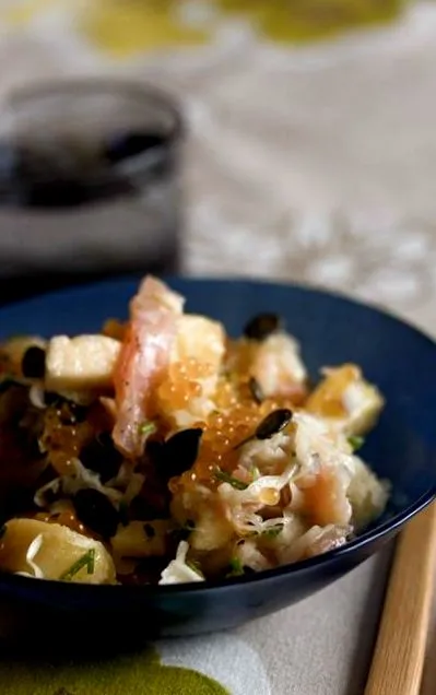 gătită salată