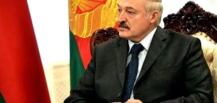 megrepedt