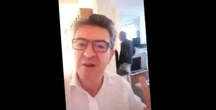 kizárják