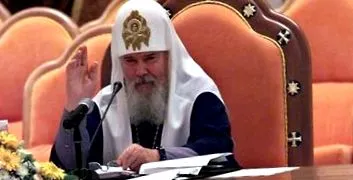 együttműködött kgb-vel