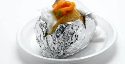 descoperă
