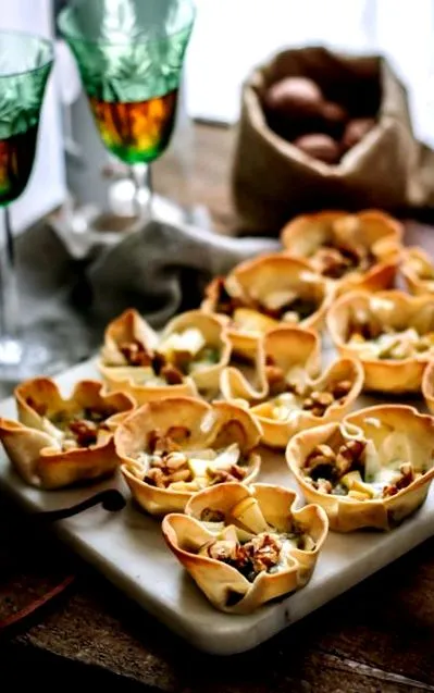 ябълкови
