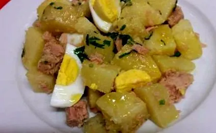 salată