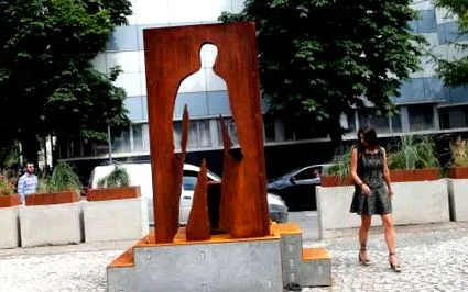 monumentul
