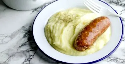 cârnați-mash