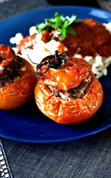 körülött