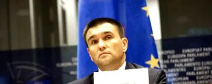 критичен светът