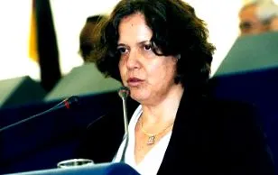 разказва разказва