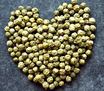 різні