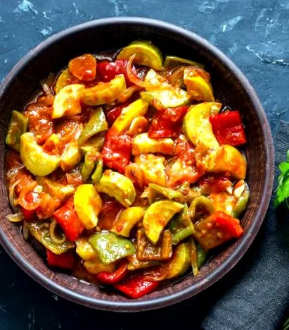 великими кубиками