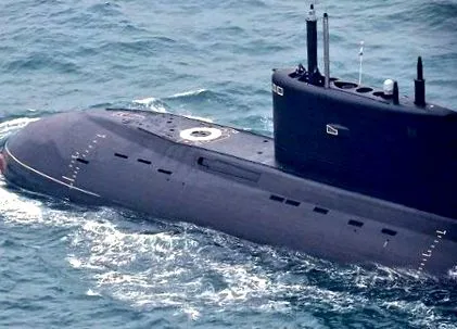 човен переживала