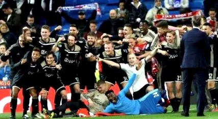 történt ajax