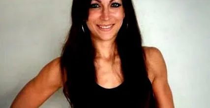 Claire Interjú