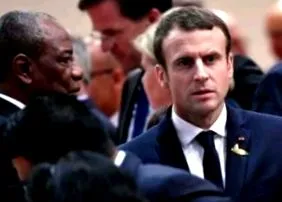 macron sună