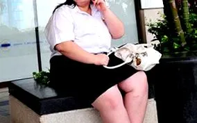 затлъстели секретари