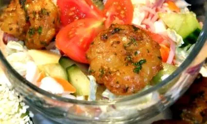 varză salată