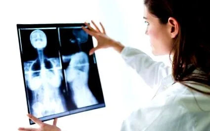 pași