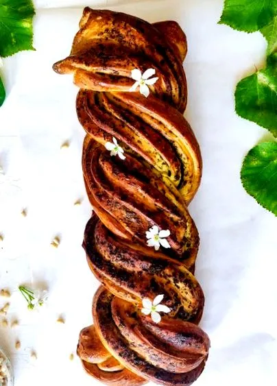 Babka pestóval