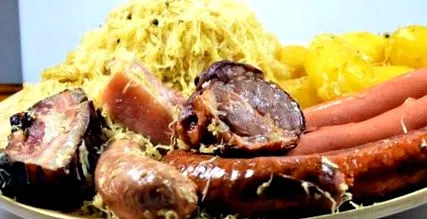 savanyú