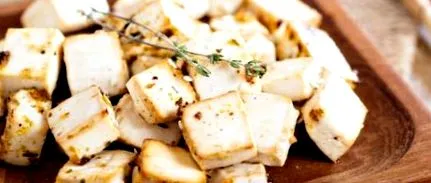 калорійним сиром