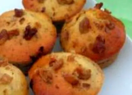 nucă brioșe