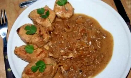 chicken yassa