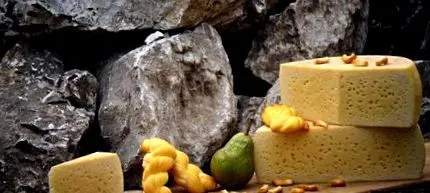 brânzeturi calorii