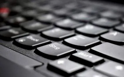 tisztítsa laptopjának