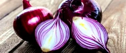 ceapa crudă face
