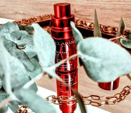 clarins