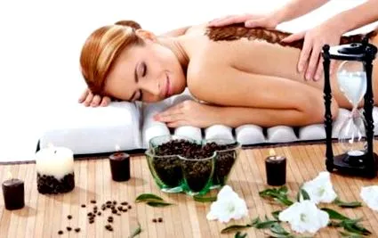 exfoliant curăță