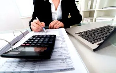 financiar