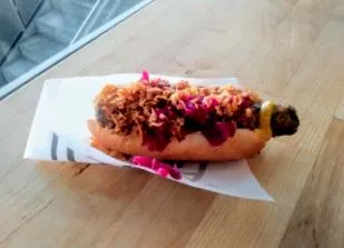 dogjáról