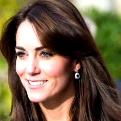 elárulja kate