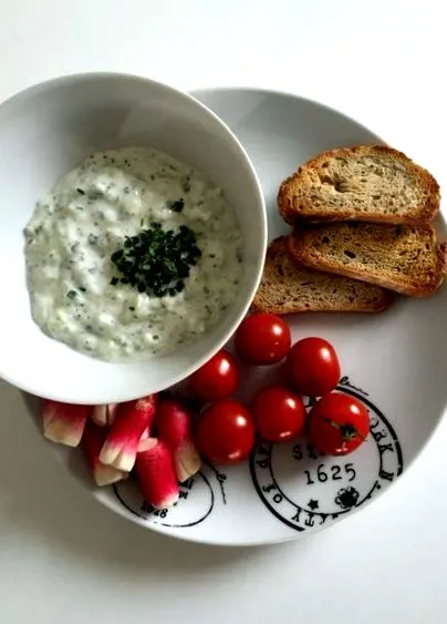 tzatziki