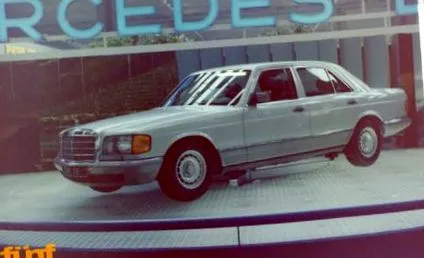 W126 fejlesztése