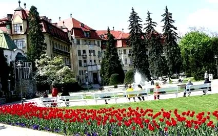 pöstyén